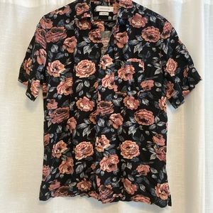 UO Rose Print button up